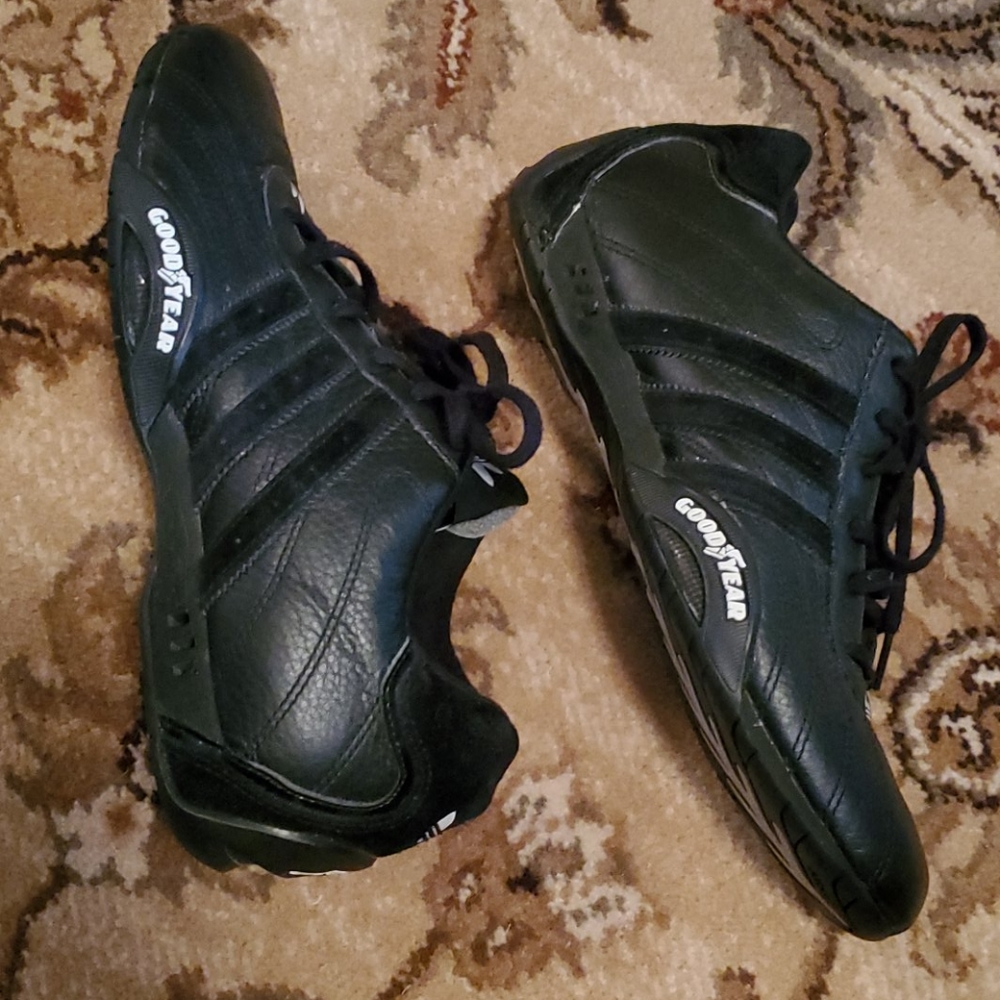 Shoes - Picture 6 of 6